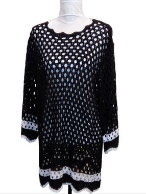 NWT Black Women's Sweater Oversized Layer Crochet Open Weave